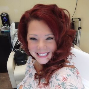 Meet your Posher, Cristina